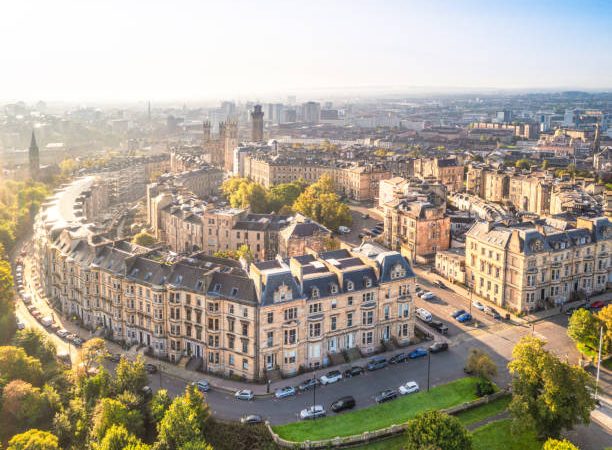 Faut-il être marié pour acheter un logement à deux ?